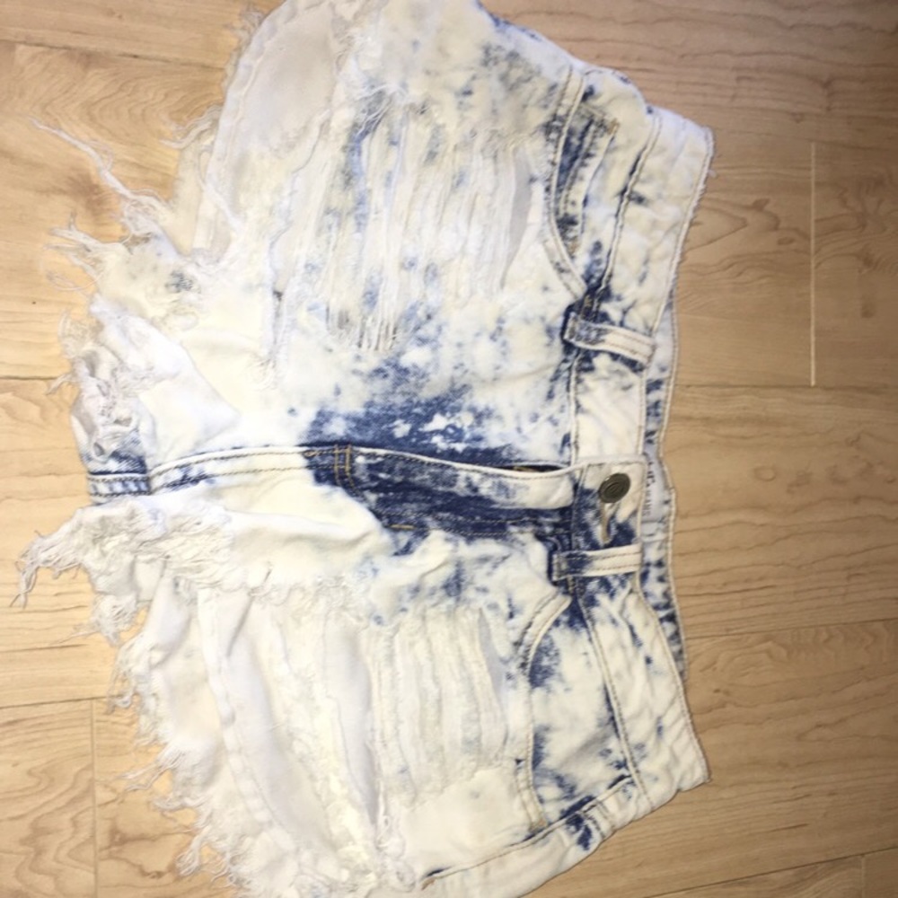Super cute and Trendy Shorts!