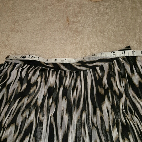 Jack by BB Dakota Flirty Skirt 8 NWT - Picture 5 of 5