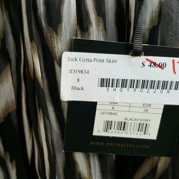 Jack by BB Dakota Flirty Skirt 8 NWT - Picture 2 of 5