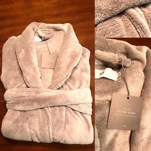 Brand new Restoration Hardware Plush Robe