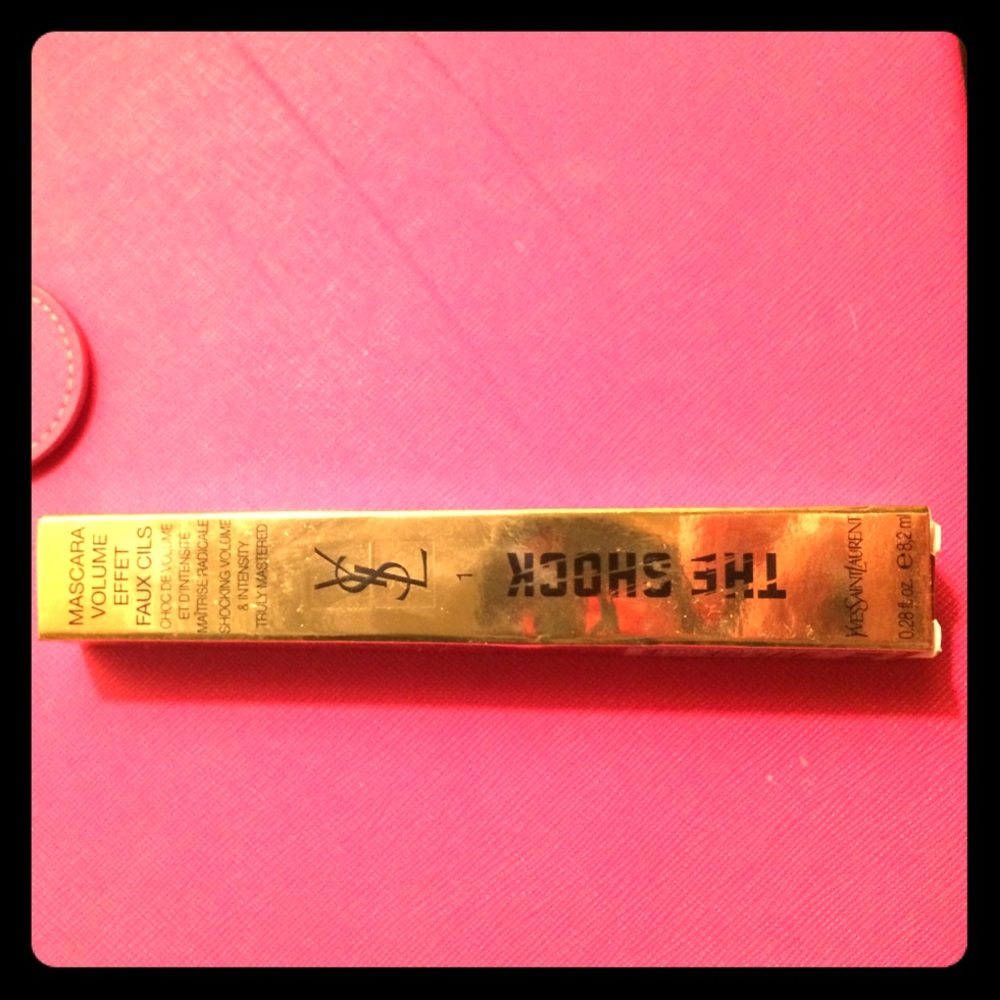 Yves Saint Laurent Mascara