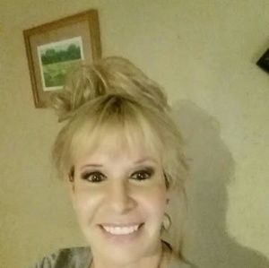 Meet your Posher, Toni