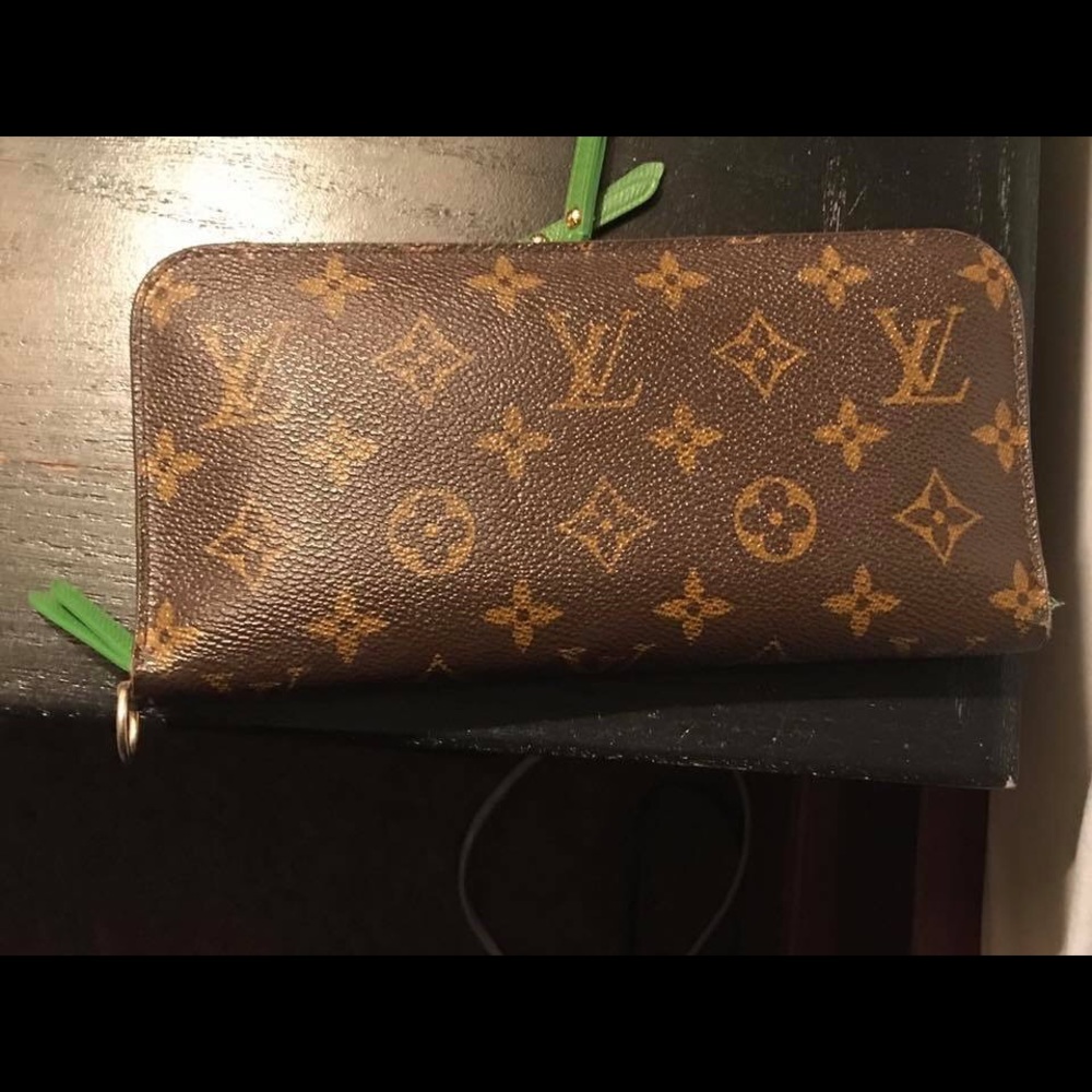 ❌ SOLD❌Authentic Louis Vuitton Insolite Wallet.