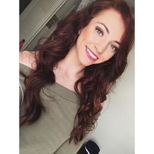 Meet your Posher, Emily