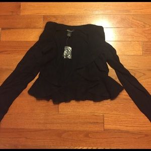 Crop top sweater with ruffles