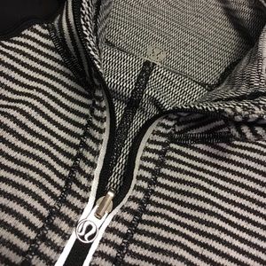 Lululemon Pullover