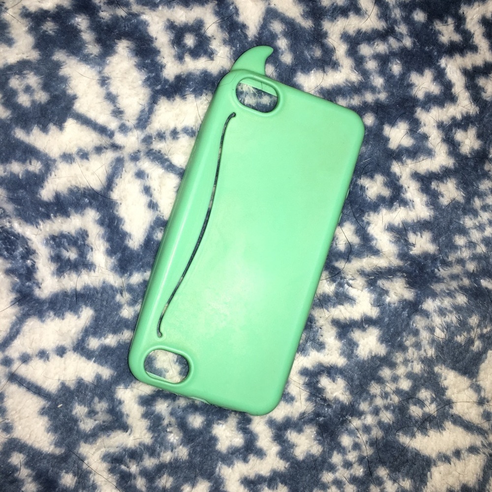 Teal whale iPhone 5 case