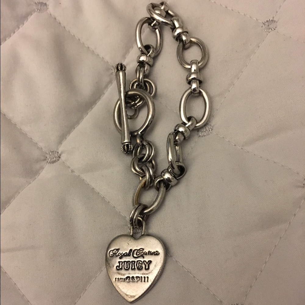 Juicy Couture heart charm bracelet bracelet!