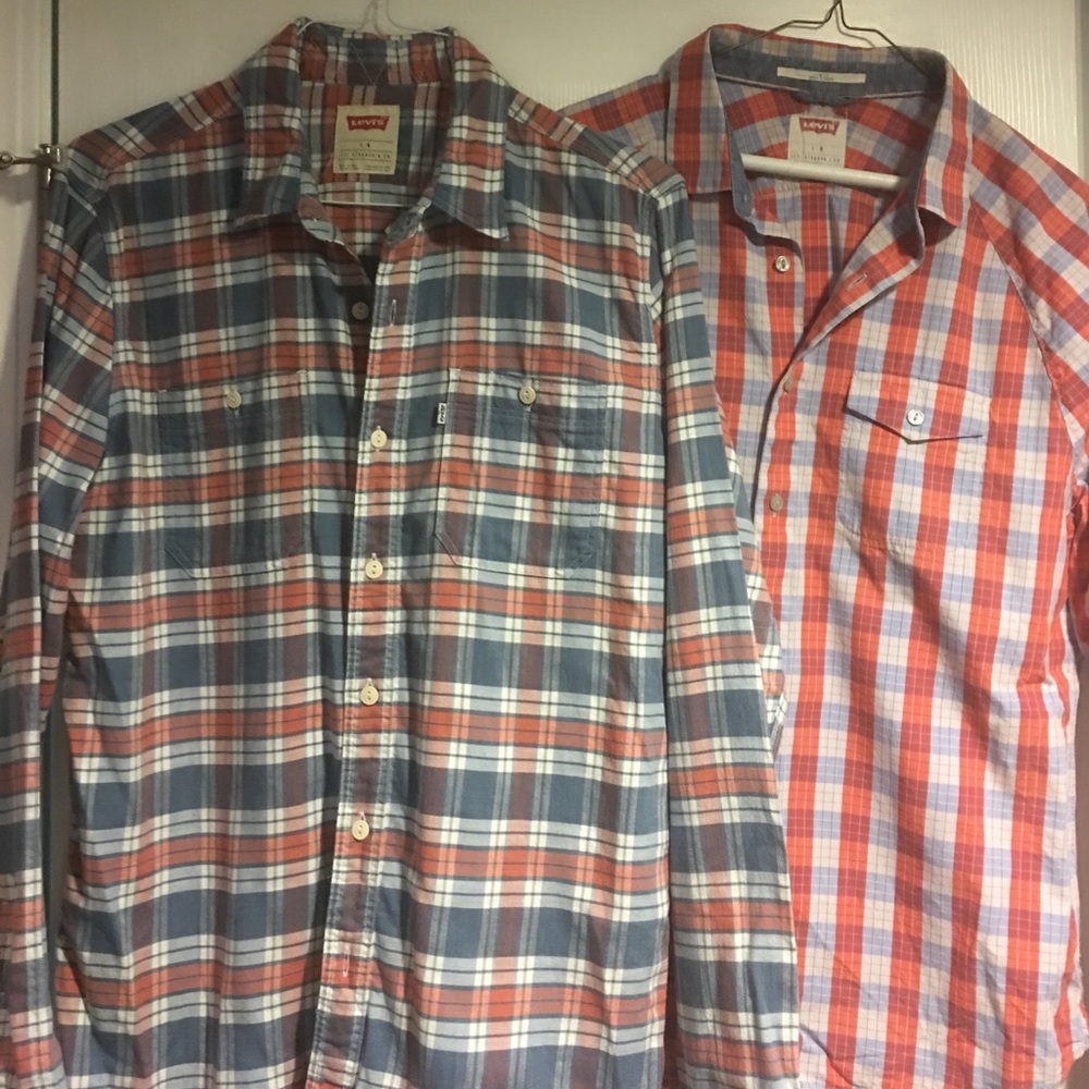 2 Levi's Casual Button Ups - image 1