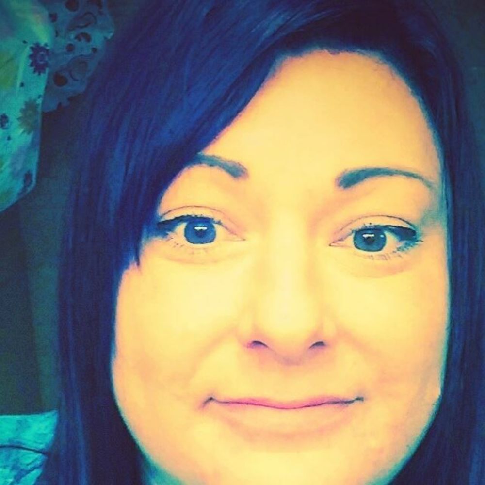 Meet your Posher, Becca