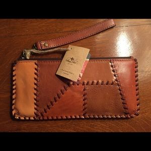 NWT Patricia Nash leather patchwork wristlet $79