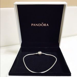Pandora Essence bracelet 19cm (7.5 inches)