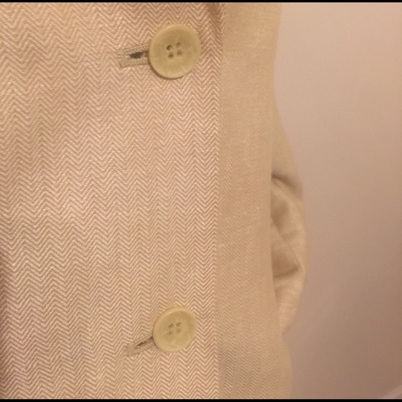 🌺 Linen/cotton two button blazer 🌺 - Picture 3 of 7