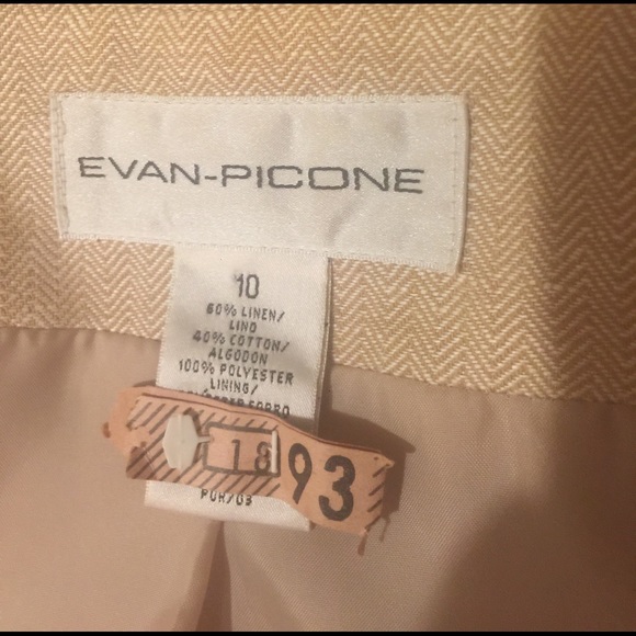 🌺 Linen/cotton two button blazer 🌺 - Picture 7 of 7