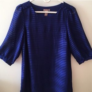 3/4 sheer sleeves top