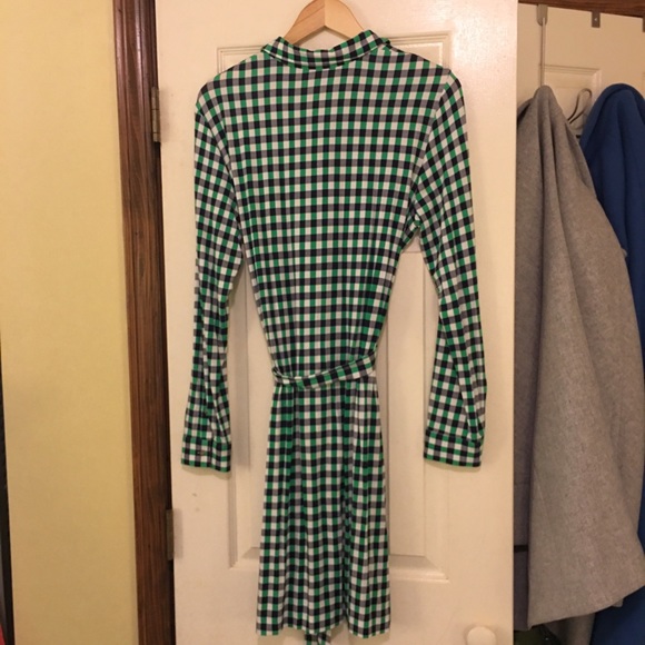 L.L. Bean Tie Dress. - Picture 2 of 3