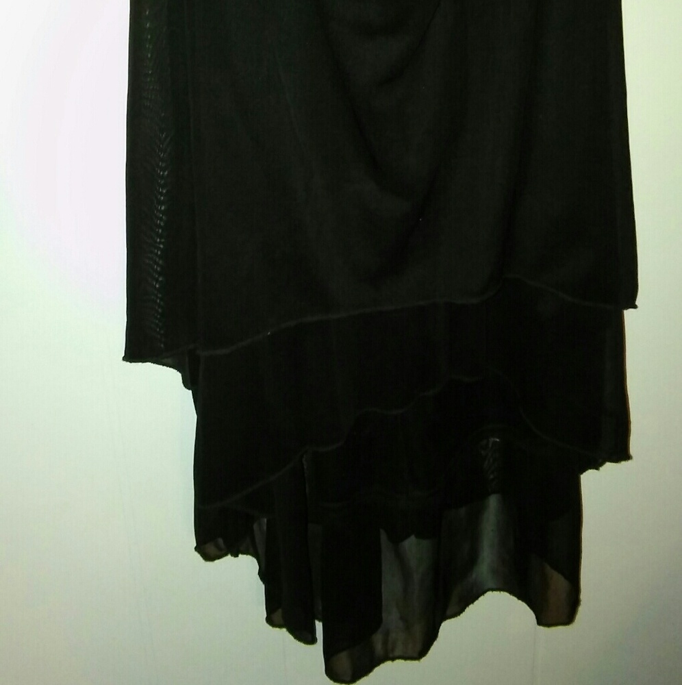 Dress - Picture 3 of 4