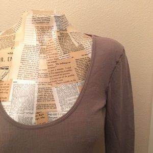 James Perse cotton scoop neck size 3