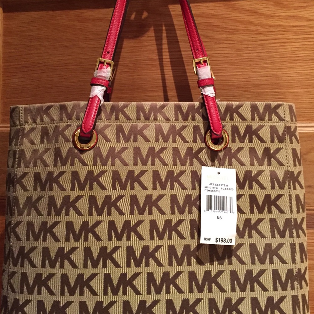 💥FRIDAY FLASH SALE MICHAEL KORS tote💥
