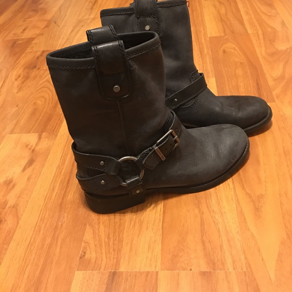 Gianni Bini boots