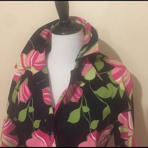 🌺🌺Gorgeous SPRING floral trench🌺🌺