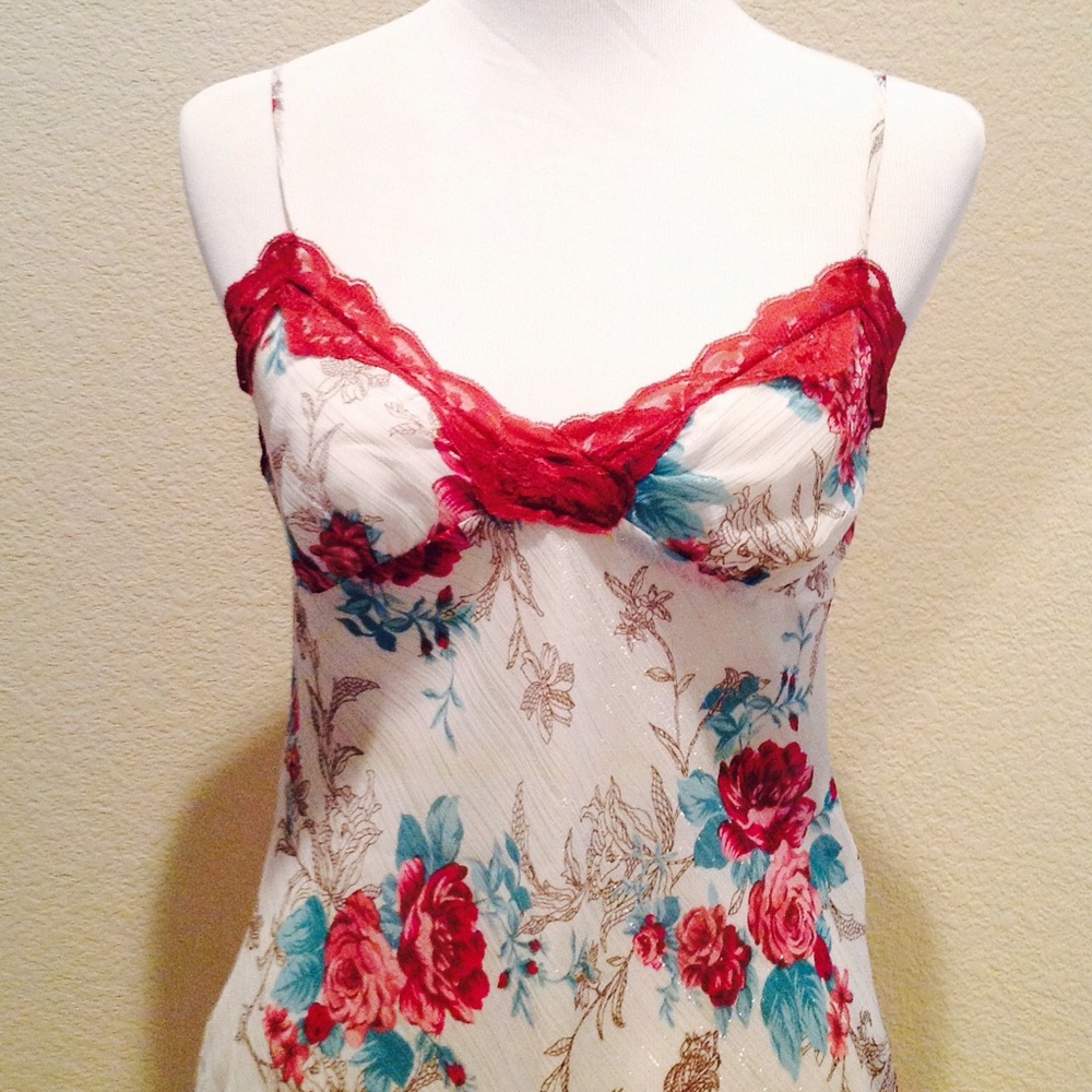 Fabulous Floral Print Lace Tank Top