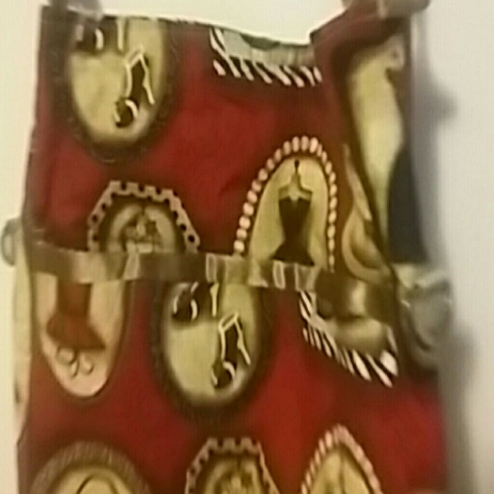 Purse - Picture 2 of 4