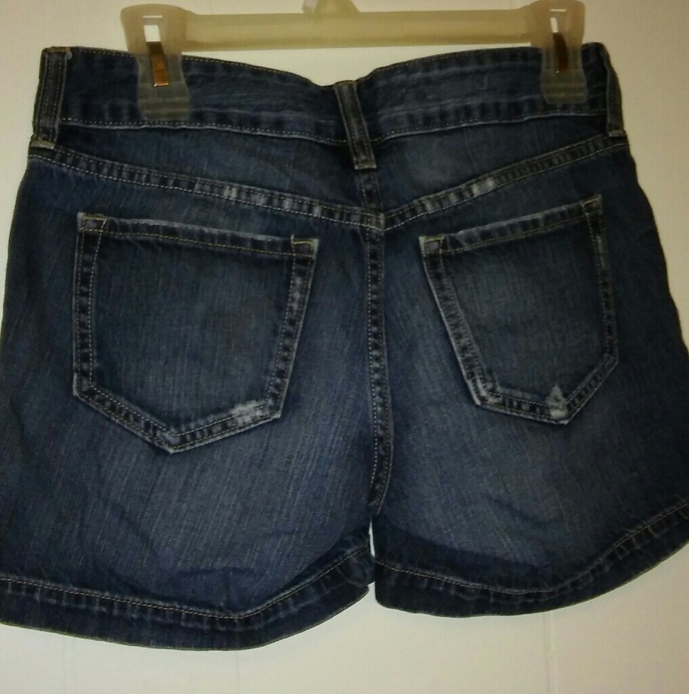 Shorts - Picture 2 of 2