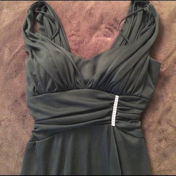 Betsy & Adam stunning evening gown - Picture 5 of 8