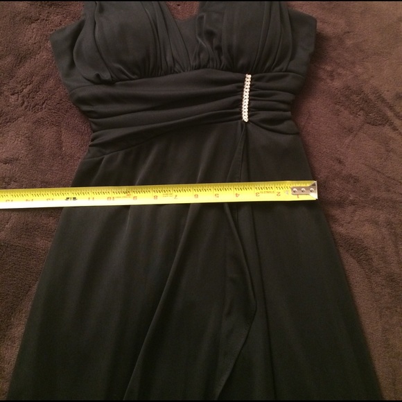 Betsy & Adam stunning evening gown - Picture 7 of 8