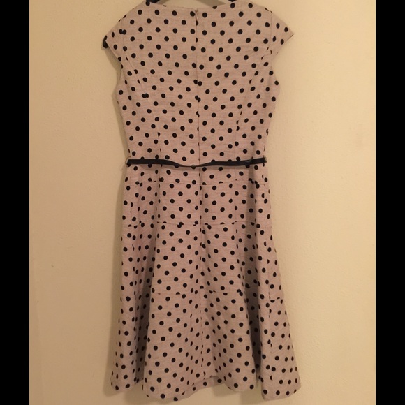 Anne Klein - Picture 2 of 3