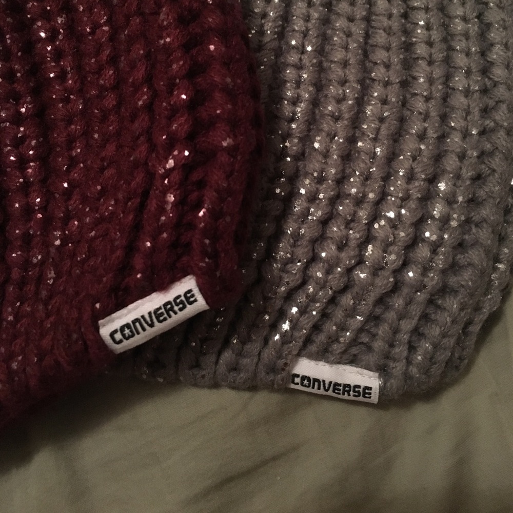 Burgundy Converse Beanie - Picture 2 of 4