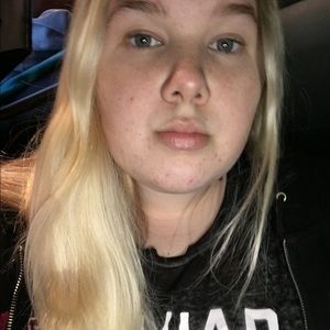 Meet your Posher, Cameron