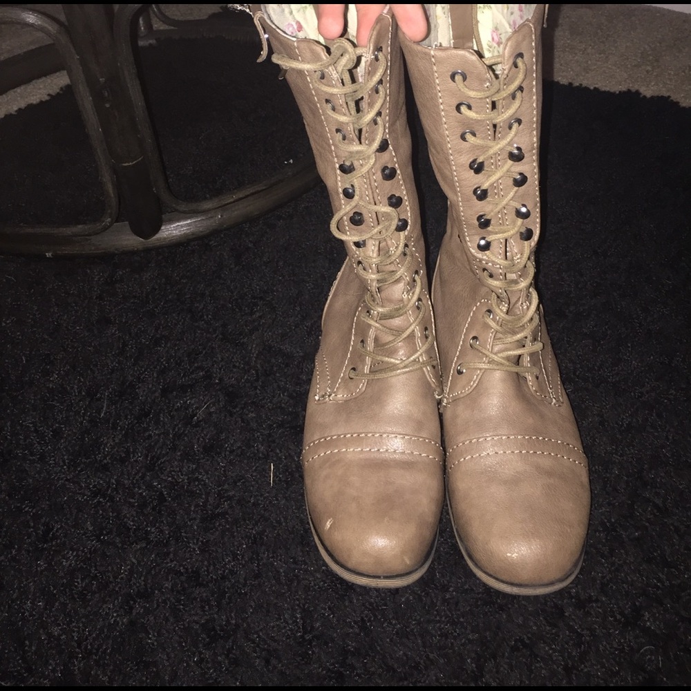 Brown boots WORN 2 TIMES