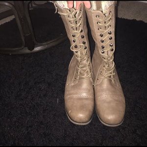 Brown boots WORN 2 TIMES