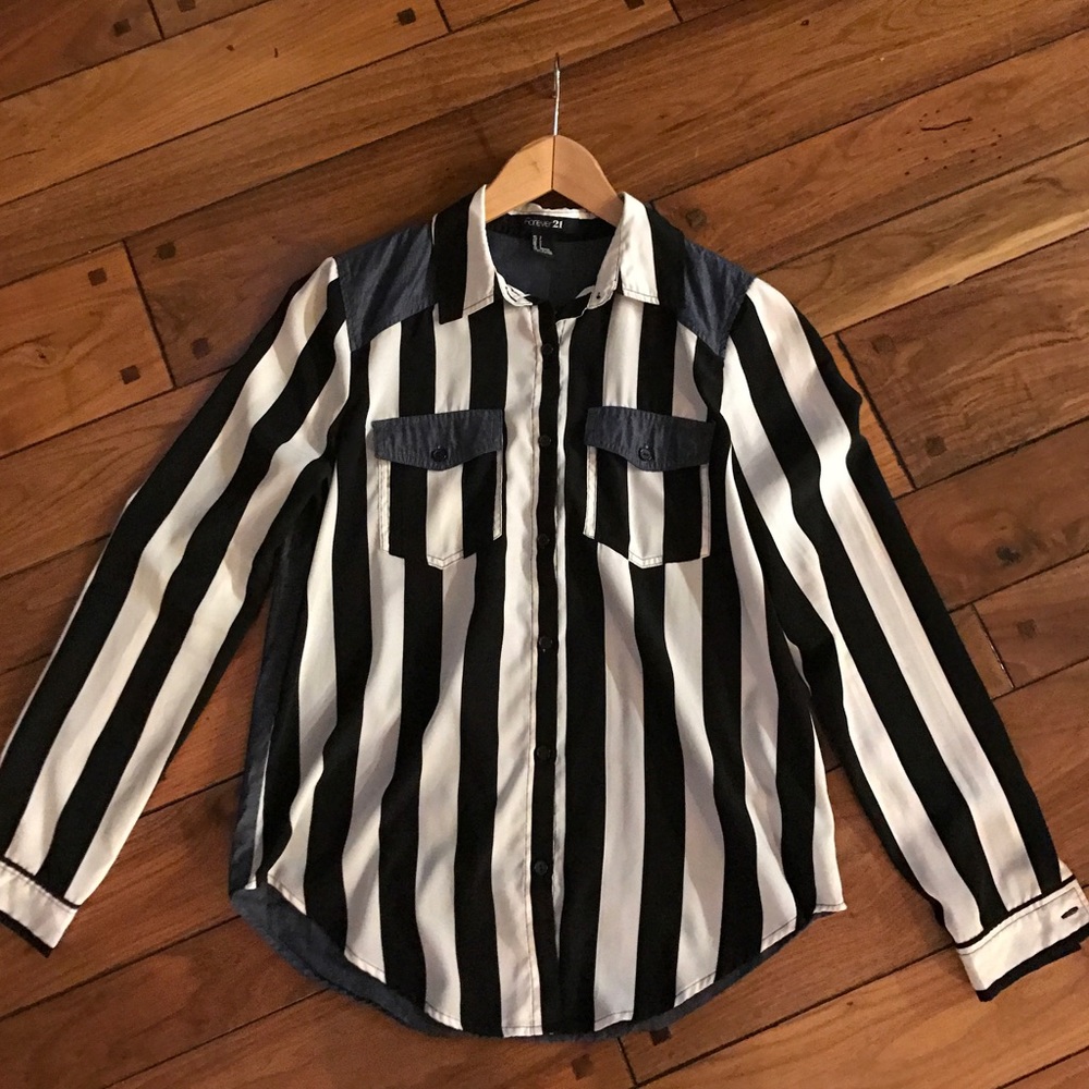 Forever 21 button up top