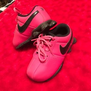 Nike little girls shoes