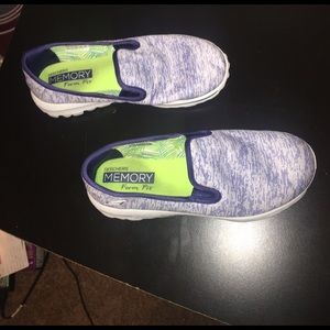 Sketchers memory form fit