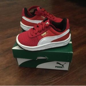 Red Infant Pumas