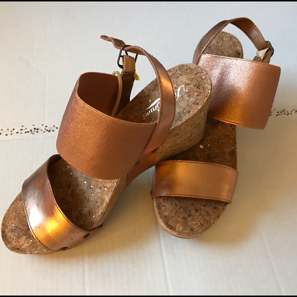 Lucky Brand Wedges size 10 NWOT