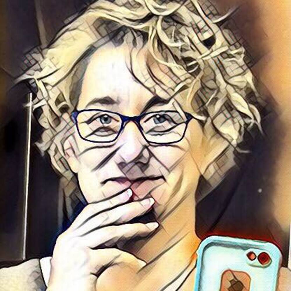 Meet your Posher, Julie