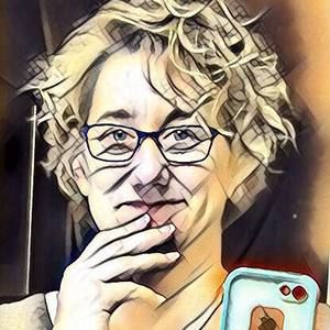 Meet your Posher, Julie