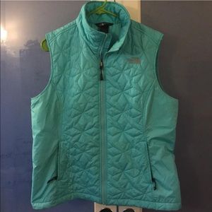 North face vest
