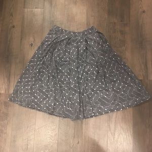 LuLaRoe Small Madison skirt black and white
