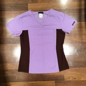 Cherokee Scrub Top Sz Sm