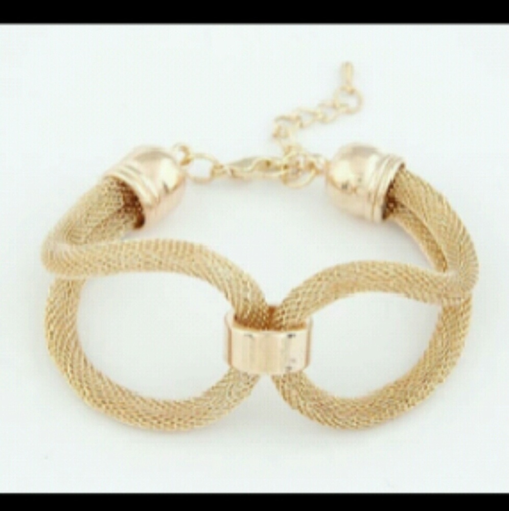 Charm Bracelet New