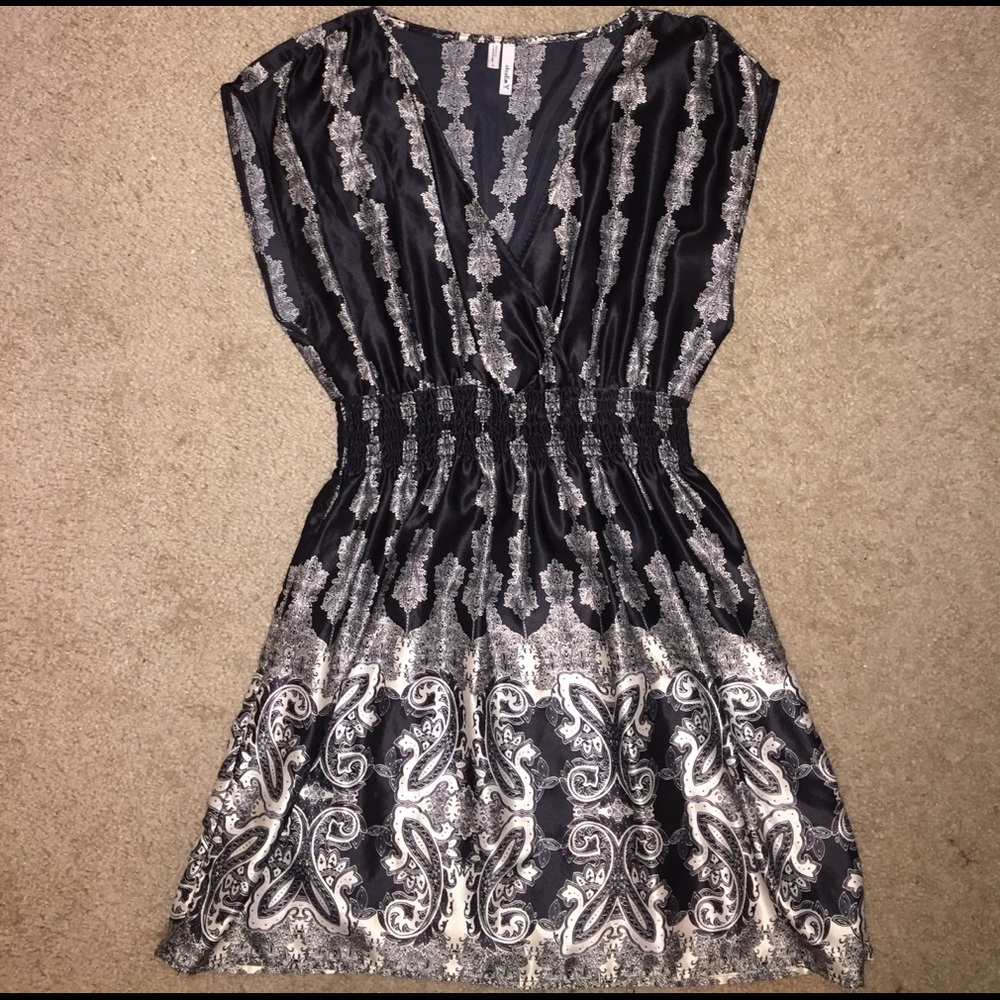 Studio Y Black and Cream Empire Top