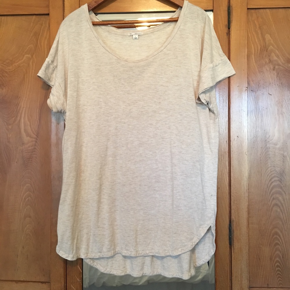 Gap Tee