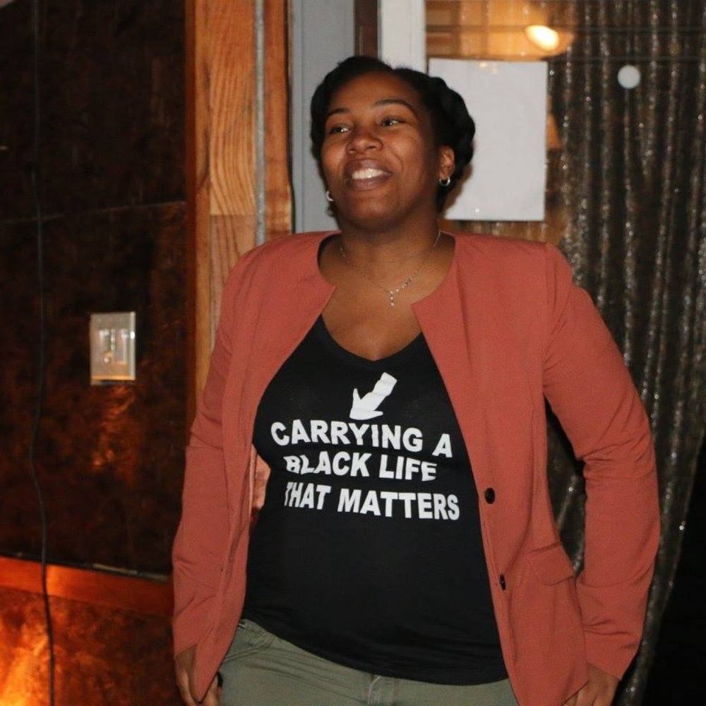Meet your Posher, Latanya