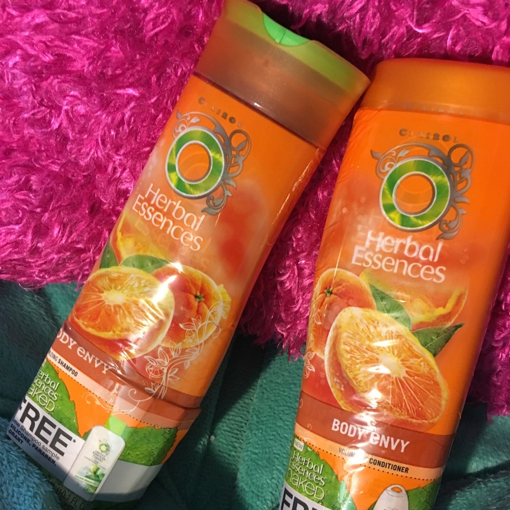 SOLD🎀 hair bundle 💦